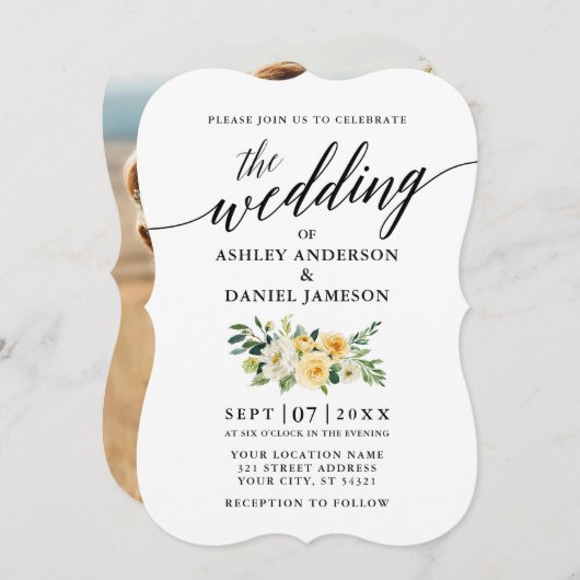 Elegantes Calligrafy Yellow Floral Foto Hochzeit Einladung (Vorne/Hinten)