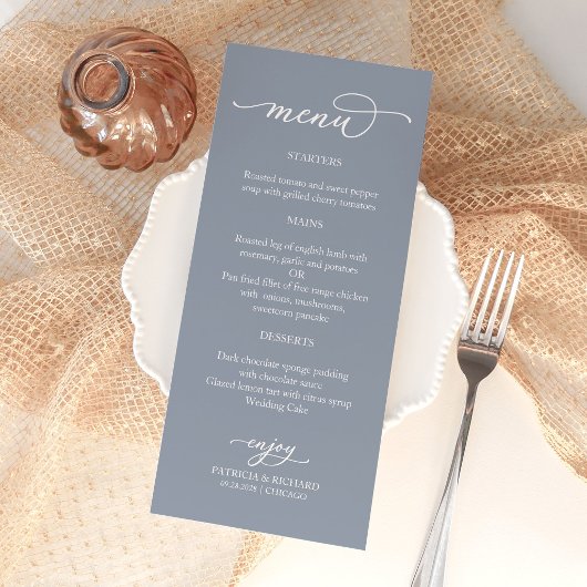 Elegantes Calligraphy Dusty Blue Wedding Menu Menükarte