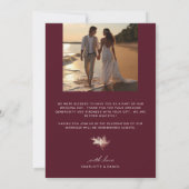 Elegantes Calligraphy Foto Wedding Burgundy Dankeskarte (Rückseite)