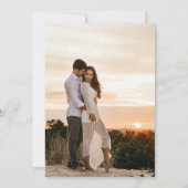 Elegantes Calligraphy Script QR Code Foto Rette Save The Date (Rückseite)