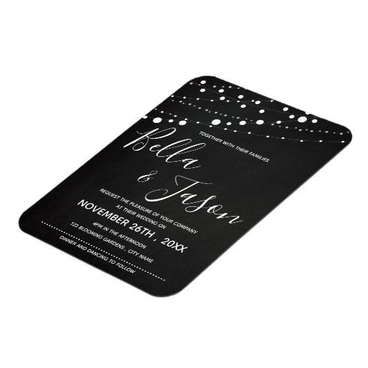 Elegantes Chalkboard mit String Lights Wedding Magnet (Linke Seite)