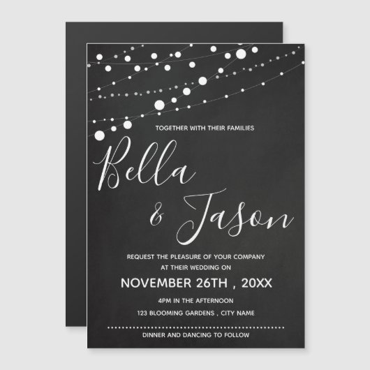 Elegantes Chalkboard mit String Lights Wedding Magneteinladung (Vorne/Hinten)