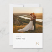 Elegantes Chic Gold Typografy Wedding Foto Dankeskarte (Vorderseite)