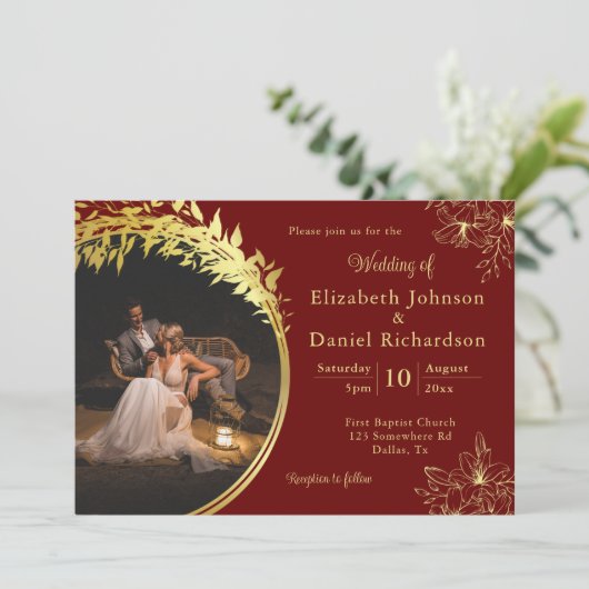Elegantes Classic Gold, Burgund Foto Hochzeit Einladung (Stehend Vorderseite)