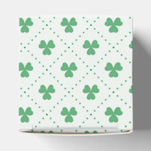 Elegantes Clover Pattern Herz 2x2x2 Geschenkschachtel (Oben)