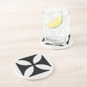 Elegantes Cross Pattee Black, Light Gray Getränkeuntersetzer (Seite)