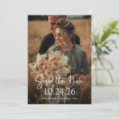 Elegantes Datum | Zwei Foto und QR Code Hochzeit Save The Date (Stehend Vorderseite)