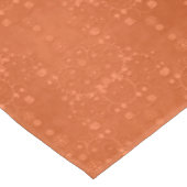 Elegantes Deep Orange Damask Muster Tischdecke (Schrägansicht)