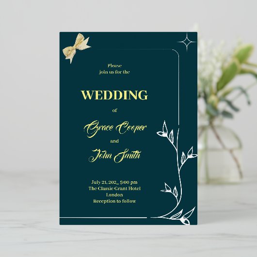 ELEGANTES DESIGN MIT DUNKELBLAUEM HINTERGRUND FOLIENEINLADUNG (Stehend vorne)