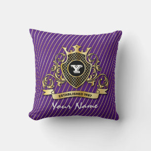 Elegantes Drehkissen mit Gold Monogram Kissen