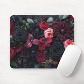 Elegantes dunkles Blumenarrangement mit Rose Mousepad (Mit Mouse)