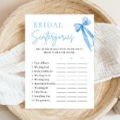 Elegantes Dusty Blue Bow Bridal Scattergories Game Einladung