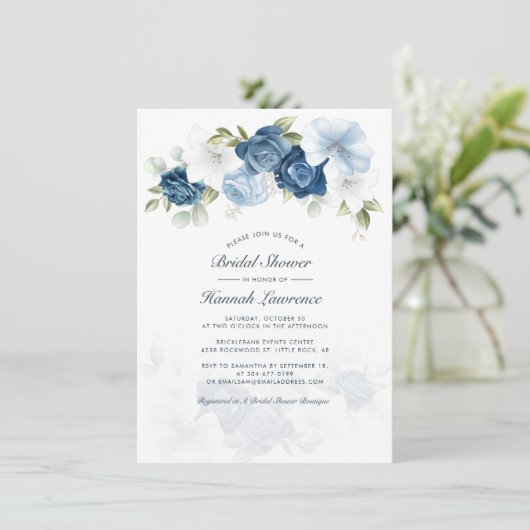 Elegantes Dusty Blue Watercolor Brautparty Einladung (Stehend Vorderseite)