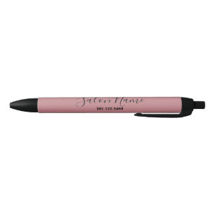Elegantes Dusty Pink mit dem Namen des Salons mit Kugelschreiber