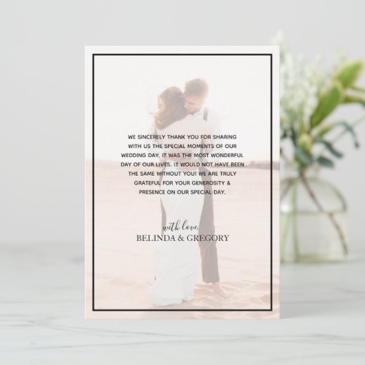 Elegantes Einfaches Minimalistisches Foto Hochzeit Dankeskarte (Stehend Vorderseite)