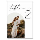 Elegantes, einfaches Skript-Foto Hochzeit Tischnummer (Rückseite)