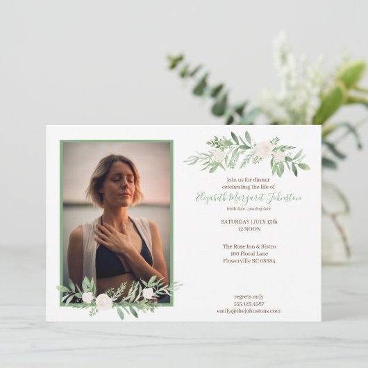 Elegantes Elfenbein-Blumenfeier des Dankeskarte (Stehend Vorderseite)