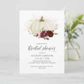 Elegantes Fall Pumpkin Burgundy Rose Brautparty Einladung (Stehend Vorderseite)