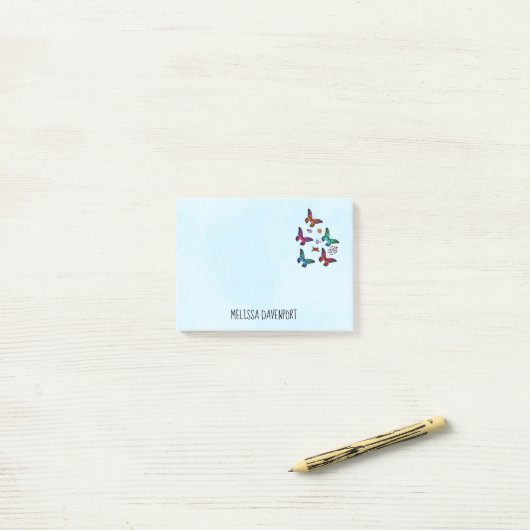 Elegantes, farbenprächtiges Schmetterlingsmuster a Post-it Klebezettel (Auf Schreibtisch)