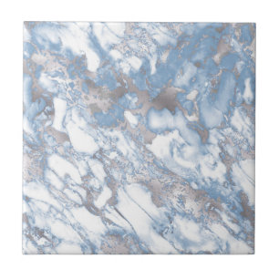 Elegantes Faux-Marmor Weiß Staubblau Silber Fliese