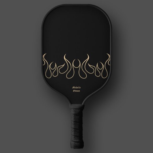 Elegantes Feuerschwarz-Gold-Flammenspiel Pickleball Schläger