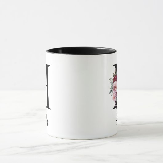 Elegantes Floral Anfangsname Monogramm Tasse (Zentrum)