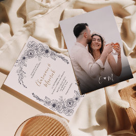 Elegantes Floral Frame Monogramm Herz Hochzeit Einladung