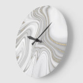Elegantes, flüssiges Marmormuster aus Glitzer Große Wanduhr (Winkel)