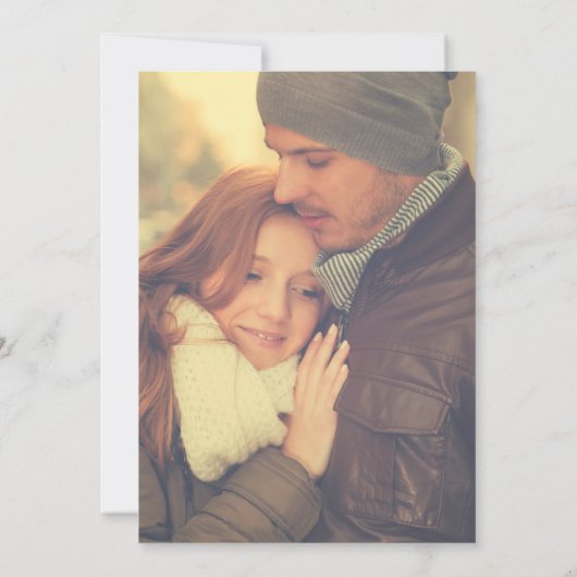 Elegantes Forest Green und Gold Script Foto Hochze Einladung (Rückseite)