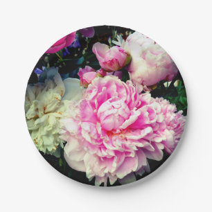 Elegantes Foto aus rosa, blühenden Pinien Pappteller