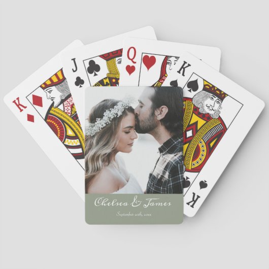 Elegantes Foto Calligraphy Wedding Sage Green Spielkarten (Rückseite)