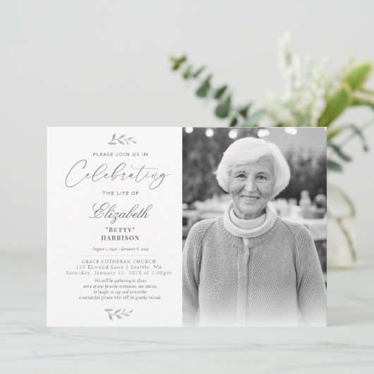 Elegantes Foto Feiern zur Beerdigung des Lebens Ge Einladung (Stehend Vorderseite)