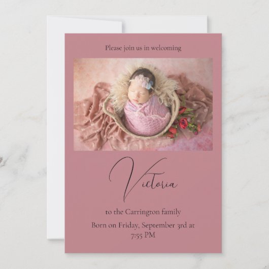 Elegantes Foto Mauve Baby Birth Announcement Card Ankündigung (Vorderseite)