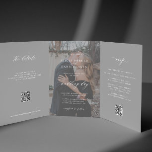 Elegantes Foto Moderne Hochzeit RSVP Details QR-Co Dreifach Gefaltete Einladung