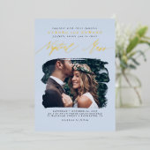 Elegantes Foto Overlay Dusty Blue Boho Nuptial Mas Folieneinladung (Stehend vorne)