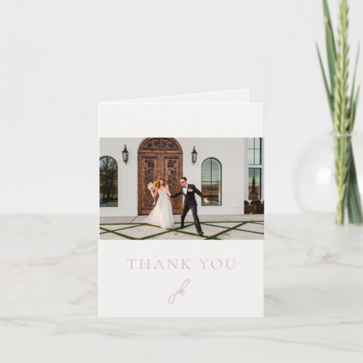 Elegantes Foto Pink Script Monogram Wedding Dankeskarte (Vorderseite)