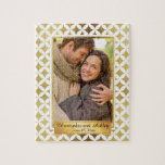 Elegantes Foto-Puzzle Puzzle<br><div class="desc">Elegantes Gold und Weiß Paare Freund / Freundin / Ehemann / Ehefrau Foto Puzzle. Fügen Sie Ihr Foto und Text hinzu. Das ist ein süßes Geschenk für Valentinstag,  Jubiläum,  Weihnachten oder jeden Tag.</div>