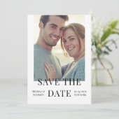 Elegantes Foto QR Code White Wedding Save The Date (Stehend Vorderseite)