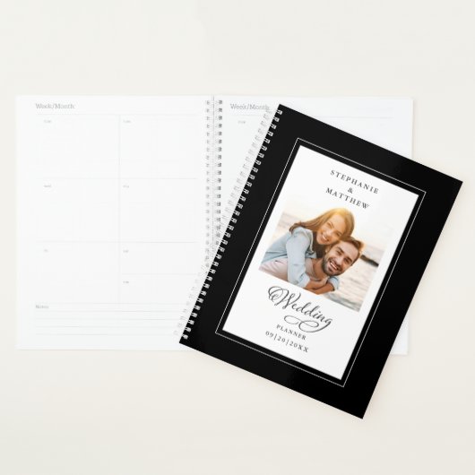 Elegantes Foto Script Moderne Schwarz-Weiß-Hochzei Planer (Anzeige)