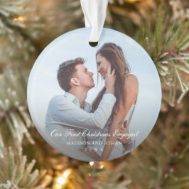Elegantes Foto Unser erstes Weihnachtsfest Verlobt Ornament