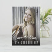 Elegantes Foto zur Minimalistischen Graduation Save The Date (Stehend Vorderseite)
