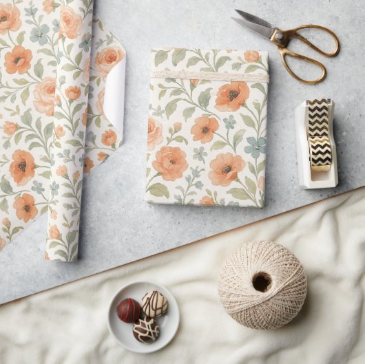 Elegantes französisches Blumenmuster im Shabby Chi Geschenkpapier (Kunsthandwerk)