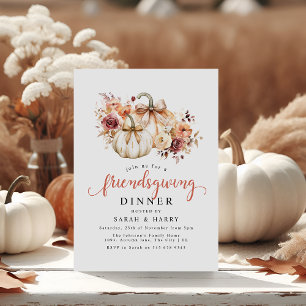 Elegantes Friendsgiving-Dinner mit Blumen und Kürb Einladung