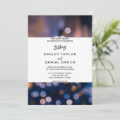 Elegantes Funkellicht blau blauer Hochzeitsinv Einladung (Stehend Vorderseite)