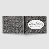 Elegantes, gecrolltes Schwarz-weißes Damask-Muster Gästebuch (Voll)