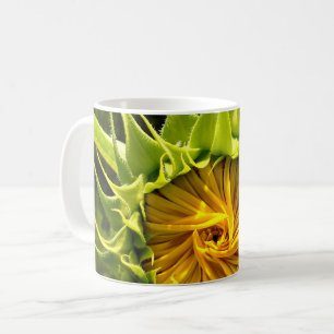 Elegantes Gelbblume-Foto Kaffeetasse