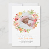 Elegantes Gelbes Rose Blumenreath Foto Birth Ankündigung (Vorderseite)