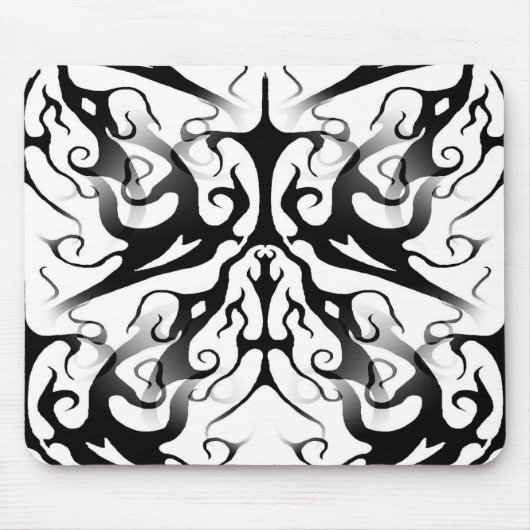 Elegantes Gesicht in Feuer- und Flammendesign Mousepad (Vorne)
