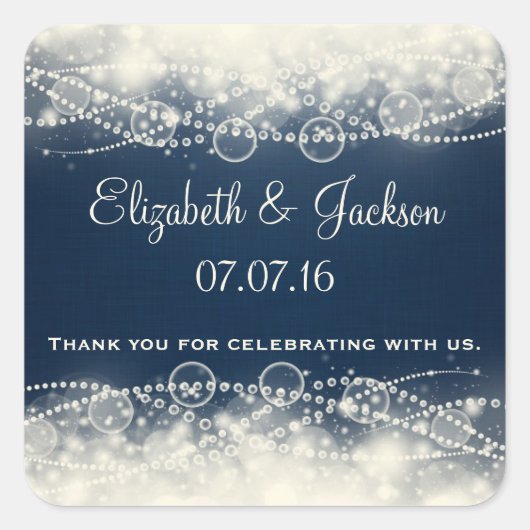 Elegantes Gesicht und Perlen auf dunkelblau Danke Quadratischer Aufkleber (Vorderseite)