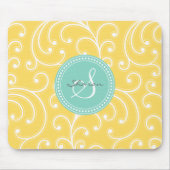 Elegantes girly gelbes Blumenmustermonogramm Mousepad (Vorne)